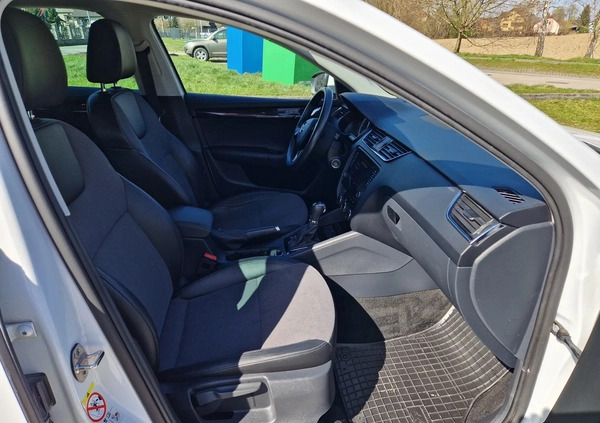 Skoda Octavia cena 49900 przebieg: 163000, rok produkcji 2018 z Siedlce małe 79
